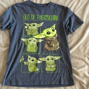 Grogu tee shirt